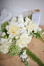 Load image into Gallery viewer, Whispering Bouquet
