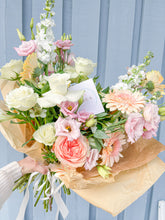 Load image into Gallery viewer, Pastel color Ocean Breeze bouquet
